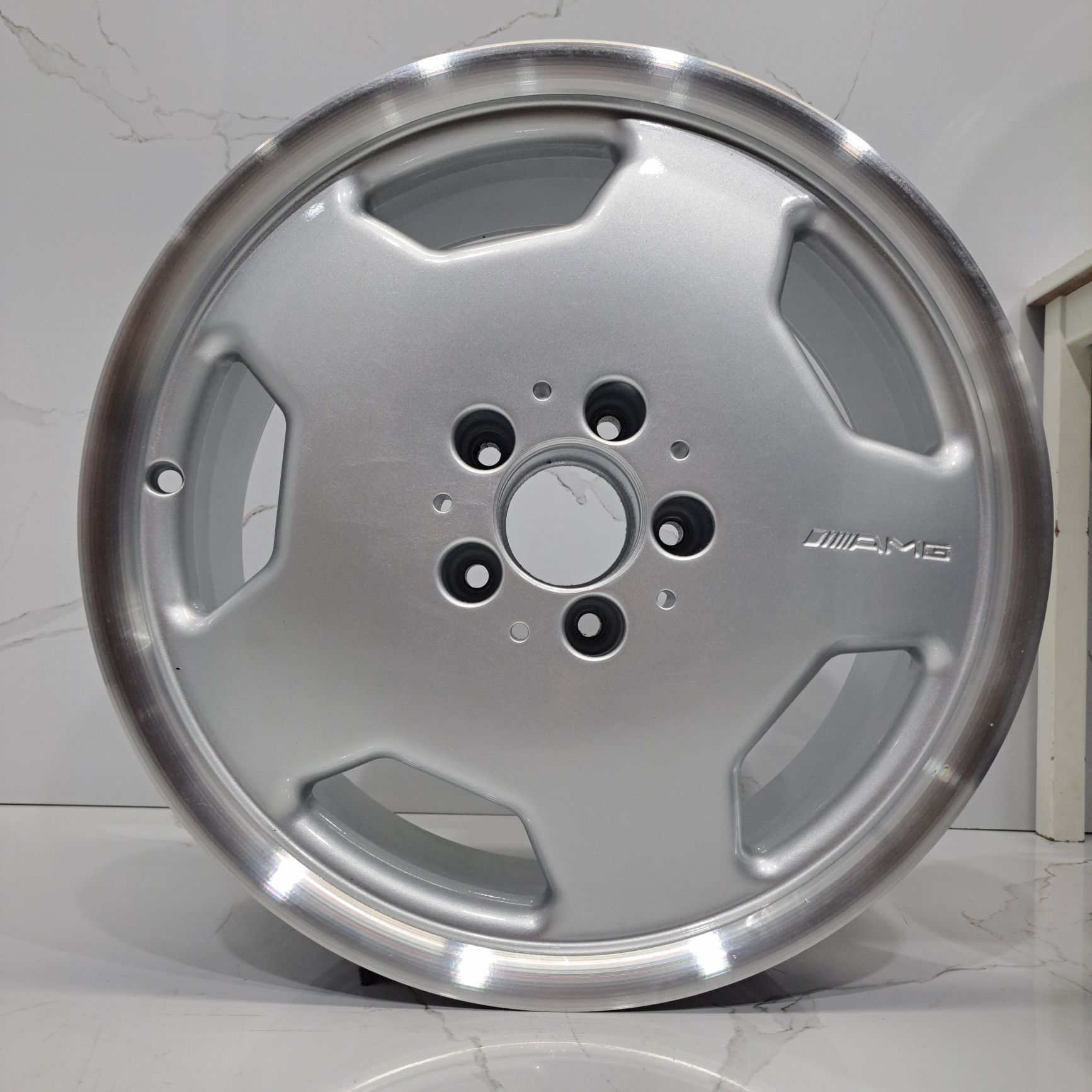 Jantes 17 originais Mercedes AMG Monoblock II classe C W202 5x112