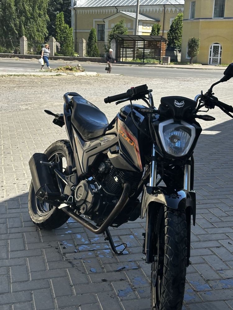 Мотоцикол Lifan JR200