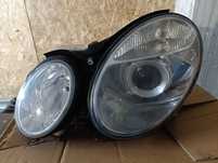 Farol Mercedes E220 esquerdo