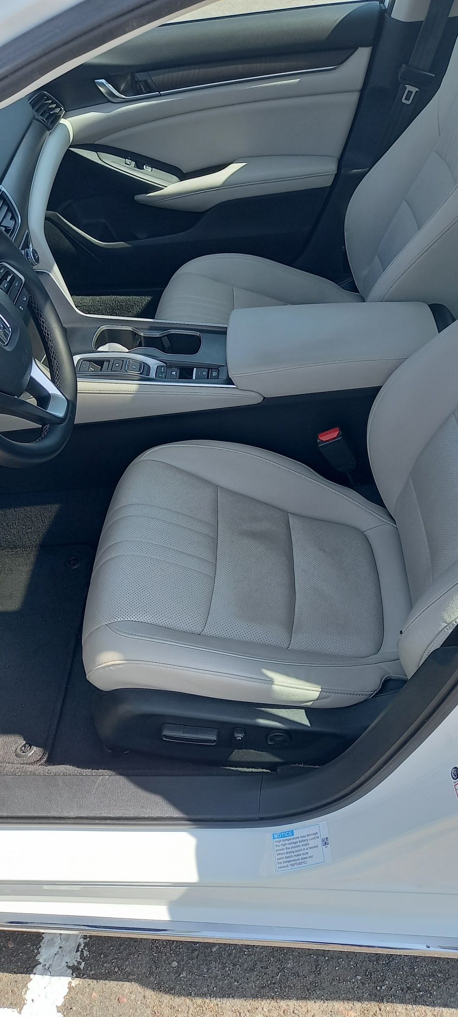 Продам Honda Accord EXL гібрид