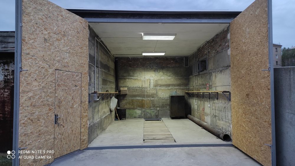 Сдам в аренду бокс 7/5 высота въезда 3.50 Подвал 3метра глубина.