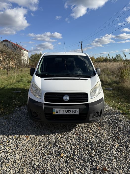 Продам автомобіль Fiat Scudo 2010