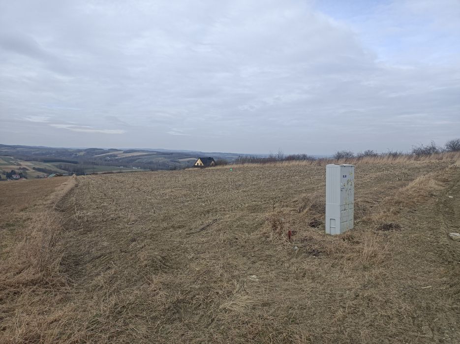 Sprzedam działki budowlane lub rekreacyjne.