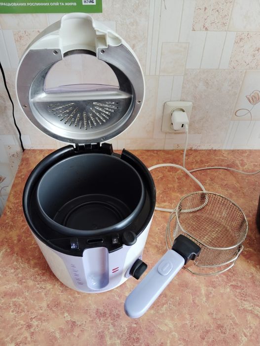 Фритюрниця  Фірст