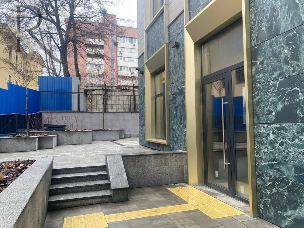 Оренда приміщення  Центр вул. Володимирська ЖК Resident Concept House