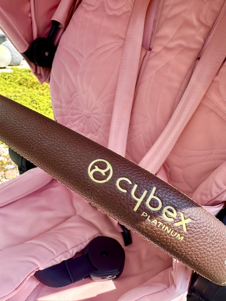 Cybex wózek Priam Gold Simply Flowers Pink róż boowy złoty stelaz