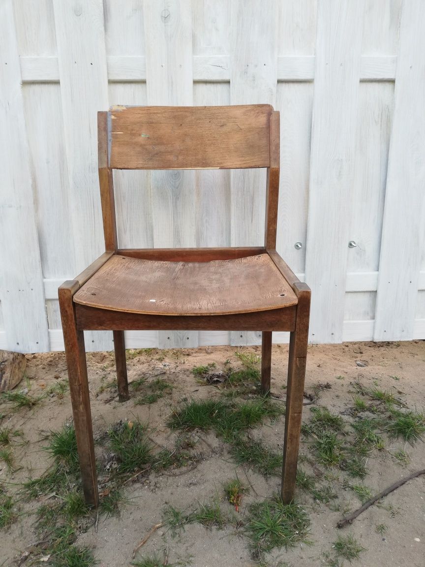Krzesło nietapicerowane drewniane unikat PRL