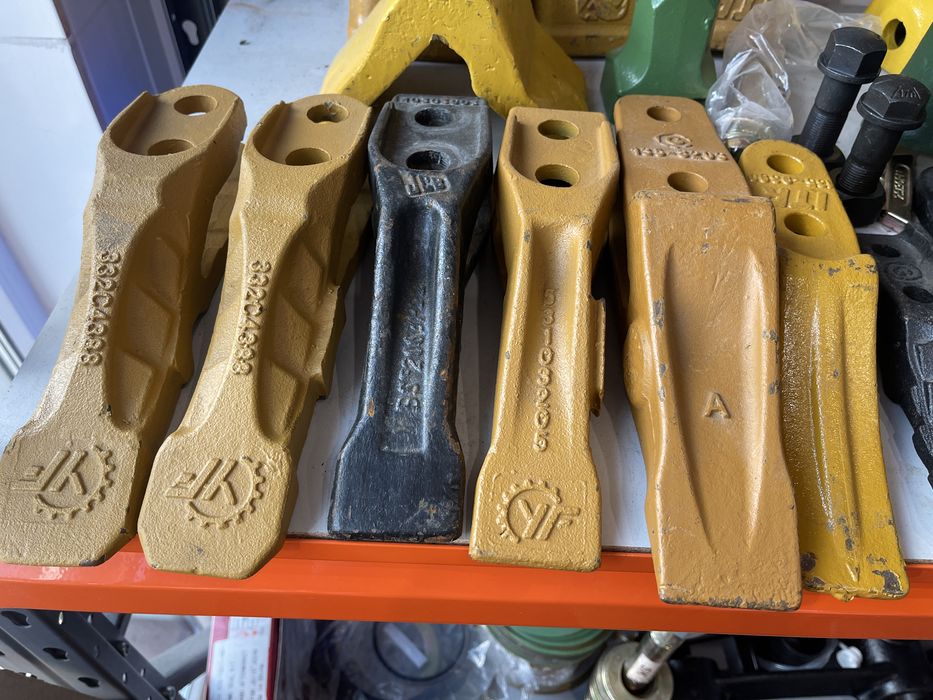 Зуби ковша, коронки, J300, Адаптера