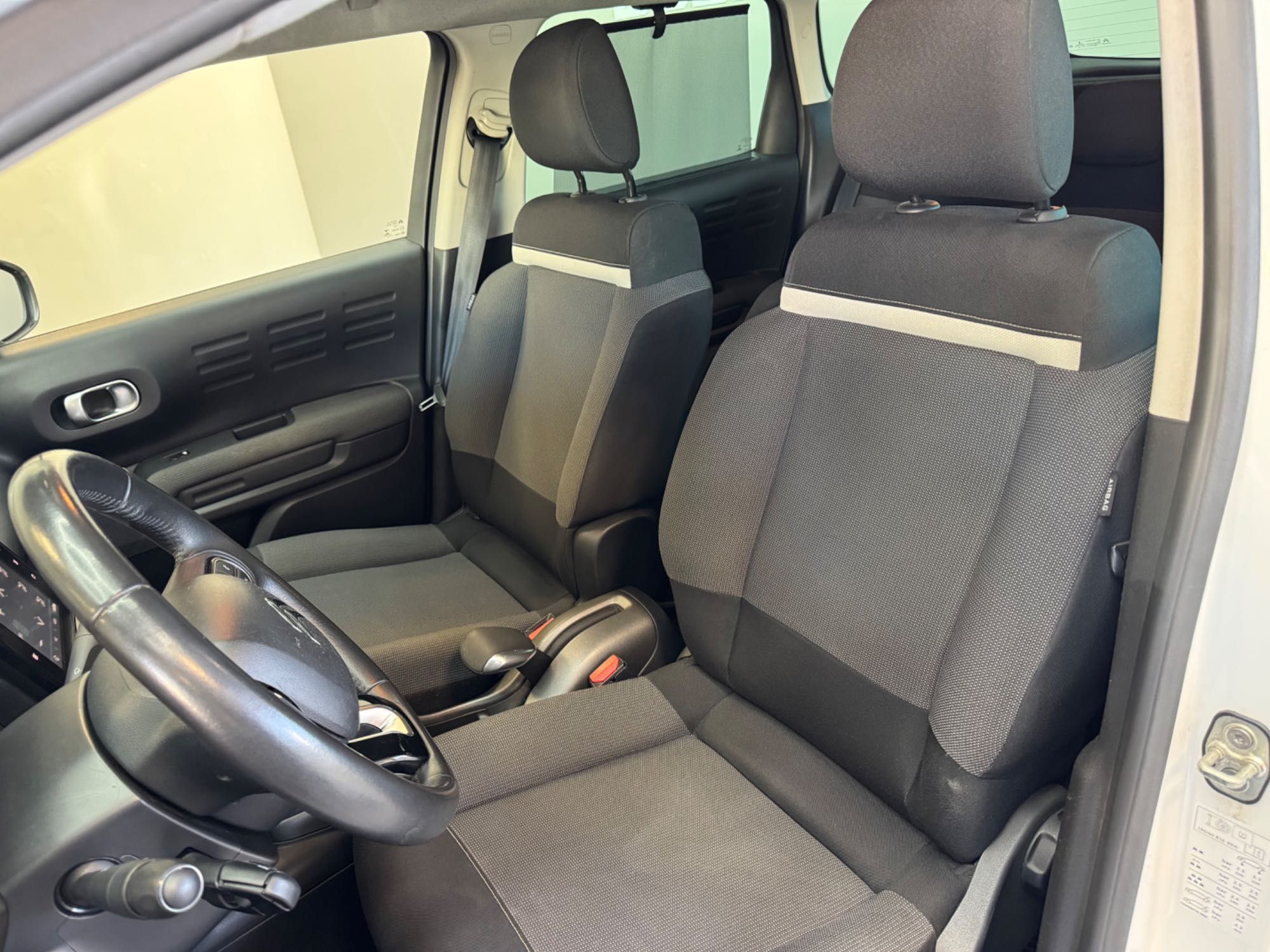 Citroën C3 Aircross  Versão 1.2 de 2018 com 110CV