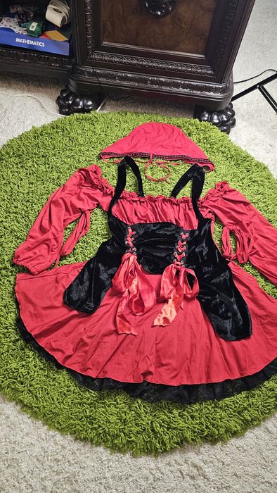 Новорічний костюм Червоної шапочки