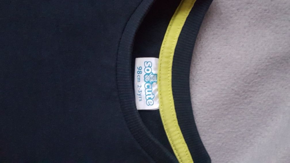 Granatowa bluza, r. 98
