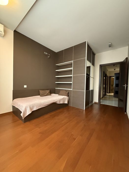 Здам квартиру 3 кім. вул. Урлівська б.23а( ліфти працюють 24/7)