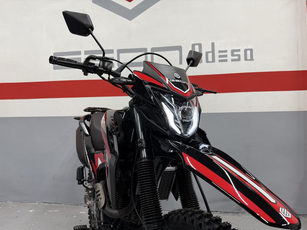 Мотоцикл GEON X-Line 250 FE