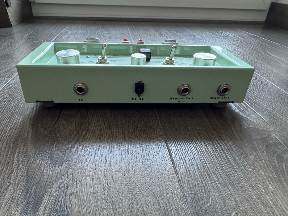 Danelectro Reel Echo tape delay echoplex