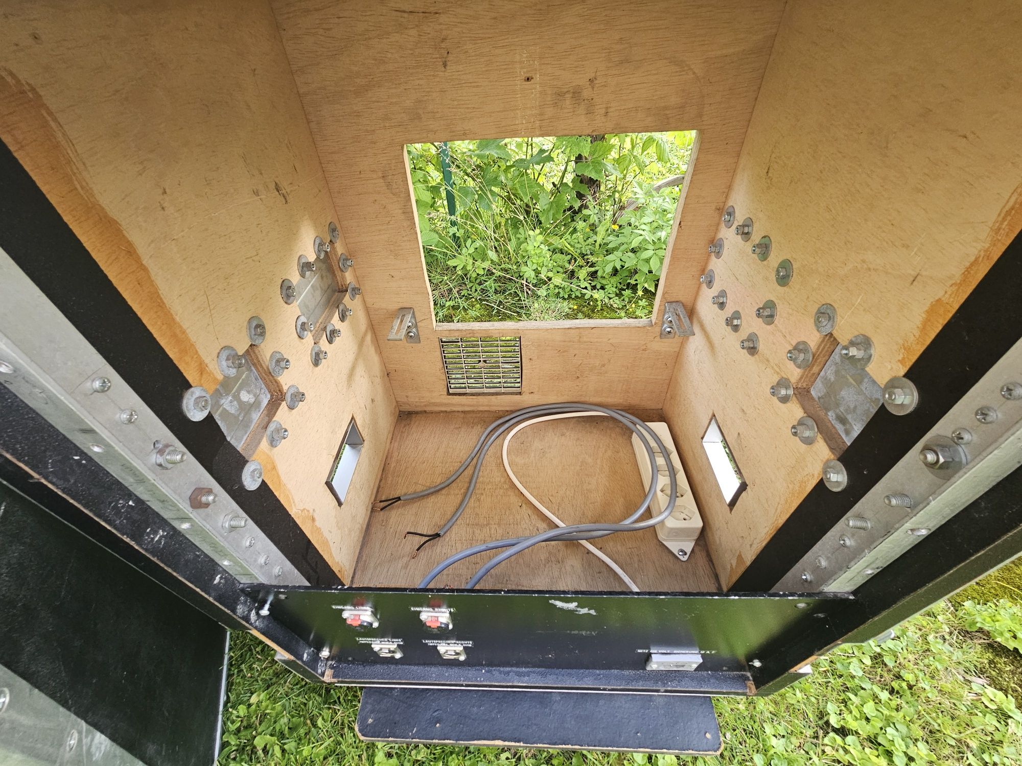 Szafa rack case na sprzęt audio / serwer / wzmacniacz