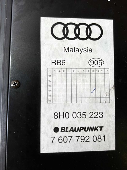 Wzmacniacz głosu Audi A4 B6