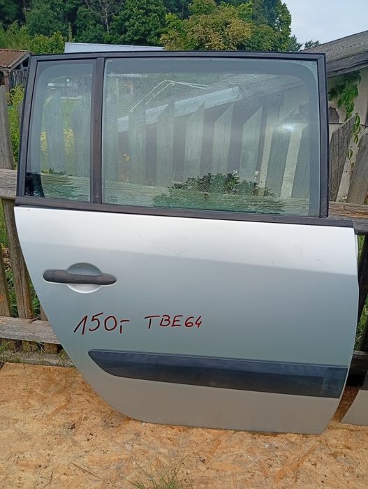 Drzwi espace IV prawa strona przód tył, boczki, maska, lampy