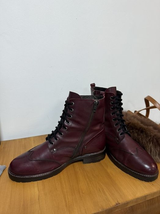 Шкіряні жіночі черевики, підошва Vibram. Розмір 42 (27,5 см).