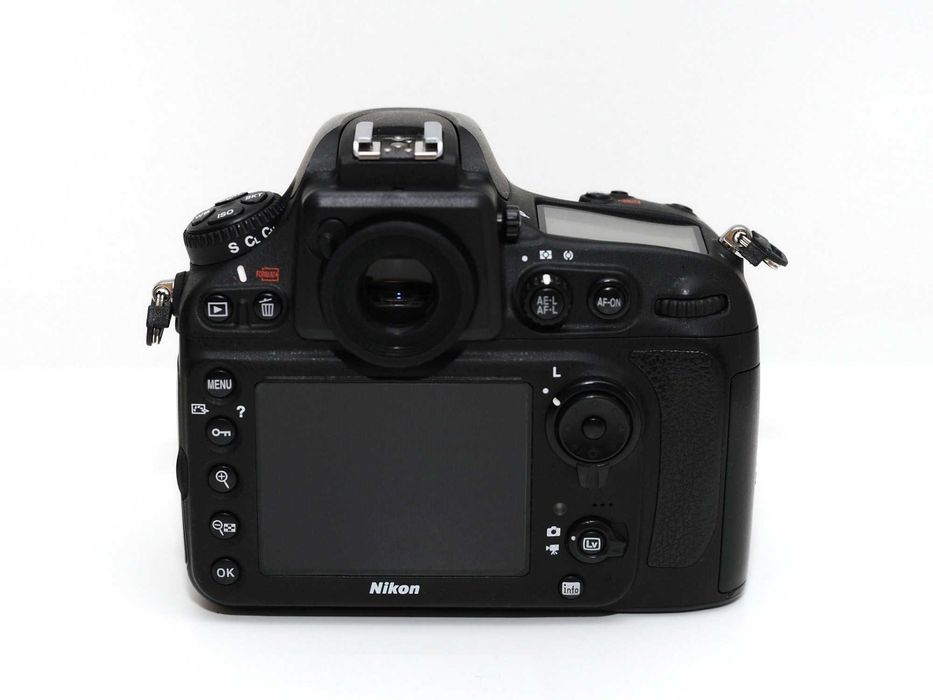 Nikon D800 pełna klatka FX 46 tys. zdjęć