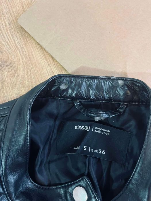 Sinsay S kurtka 36 ekoskora czarna motocyklowa krotka