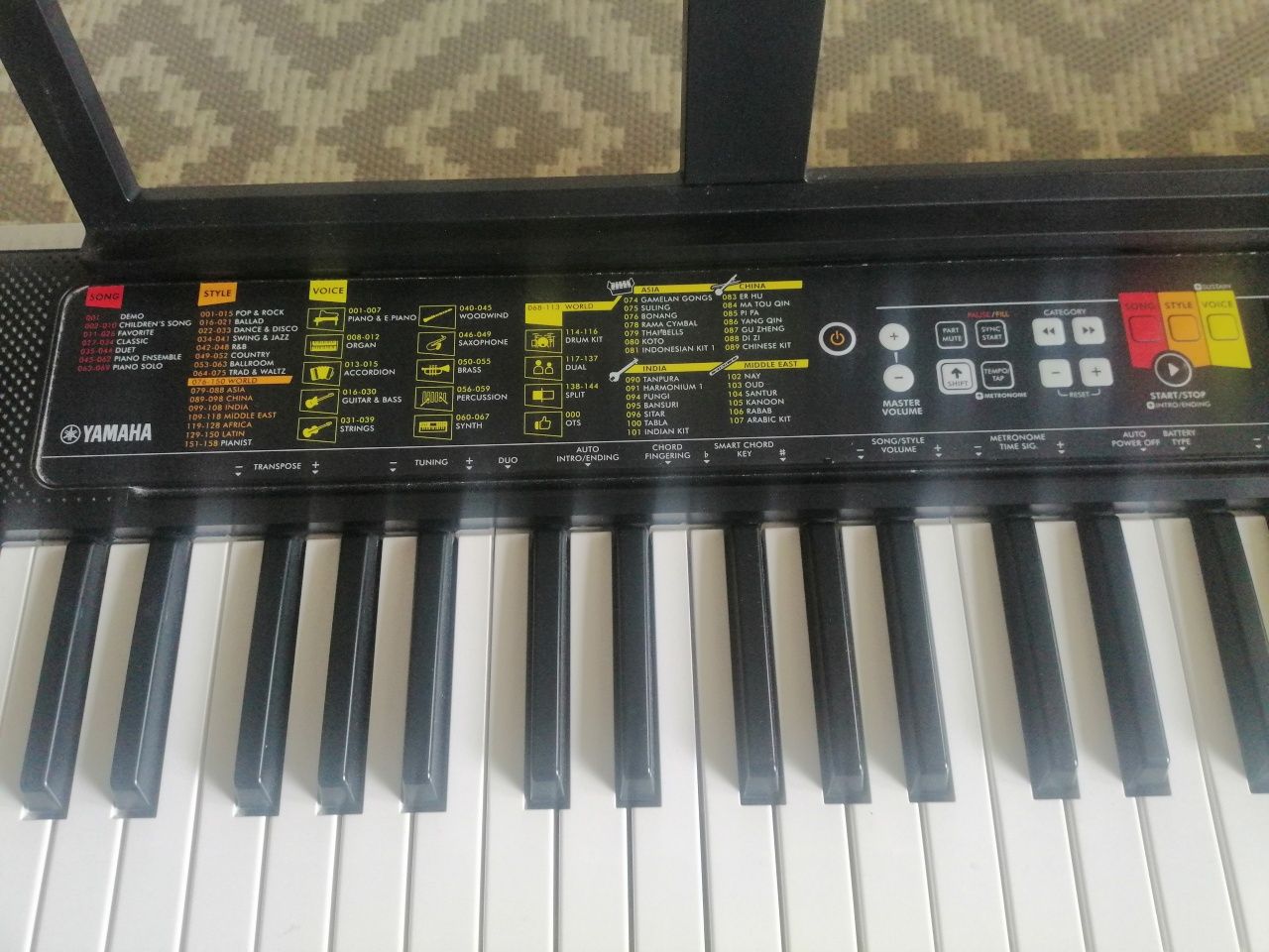Keyboard Yamaha psr-F52
