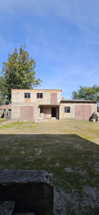 Sprzedam dom z garażem