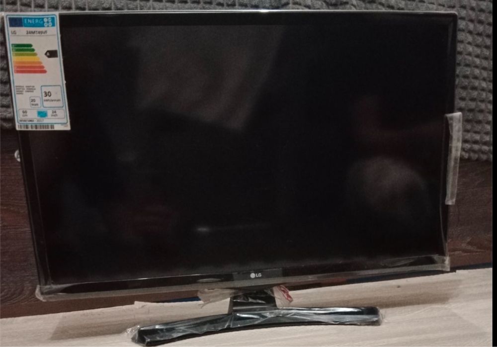 Телевізор LG 24 LED