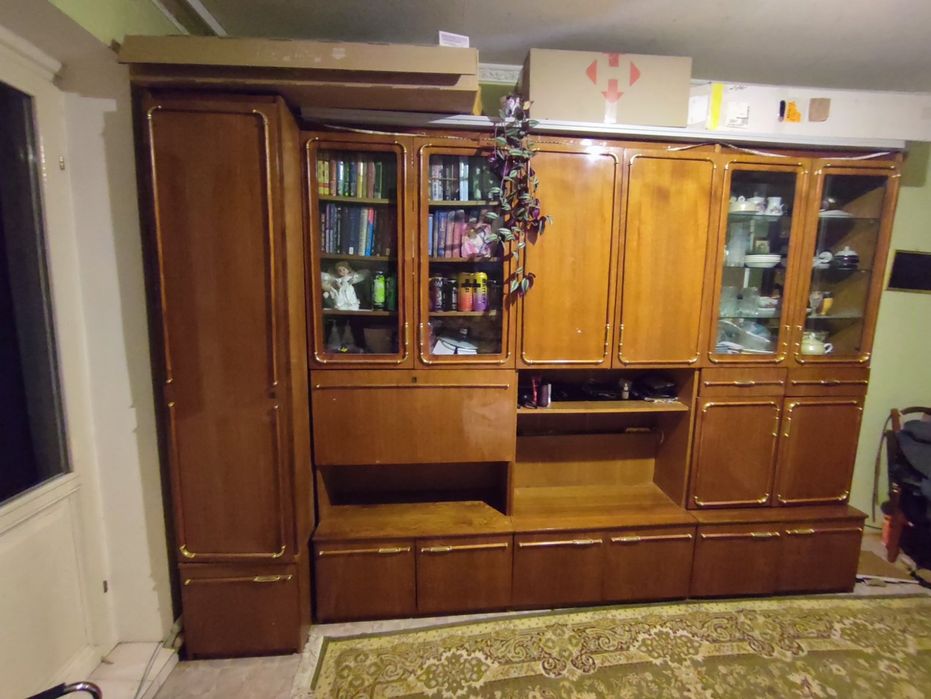 Меблі  безкоштовно (Кам'янське л/б)