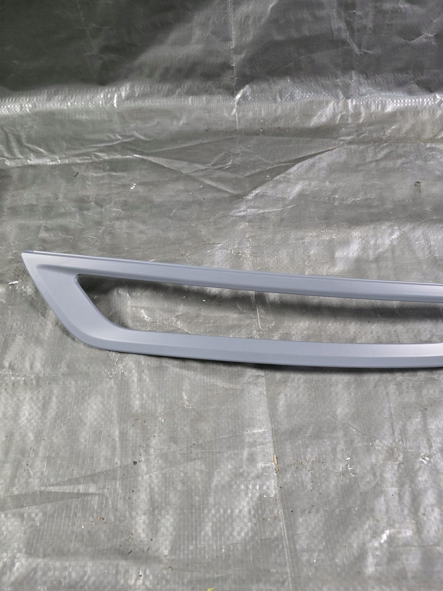 Kratka Atrapa Lewa pod lampę Ford Kuga MK1 08 12rok BV41 15A282 AAW…