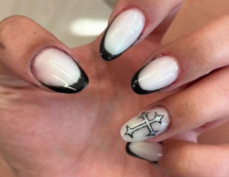 UNHAS GEL / VERNIZ GEL – 10€ – Lisboa/Margem Sul (Marcação imediata)