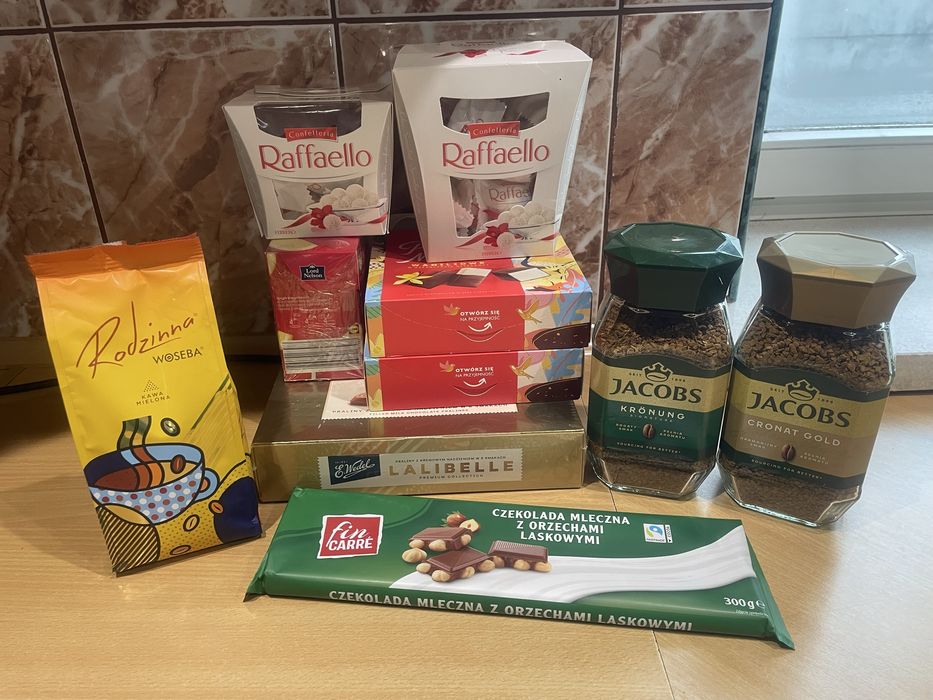 Paczka | kawa | słodycze | bombonierka | rafaello