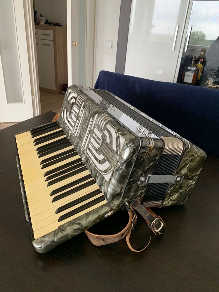 Hohner verdi 3  akordeo 120 basowy 3 chórowy