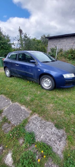 Fiat Stilo Granatowy