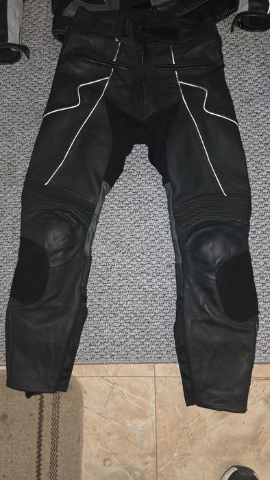 Kombinezon motocyklowy