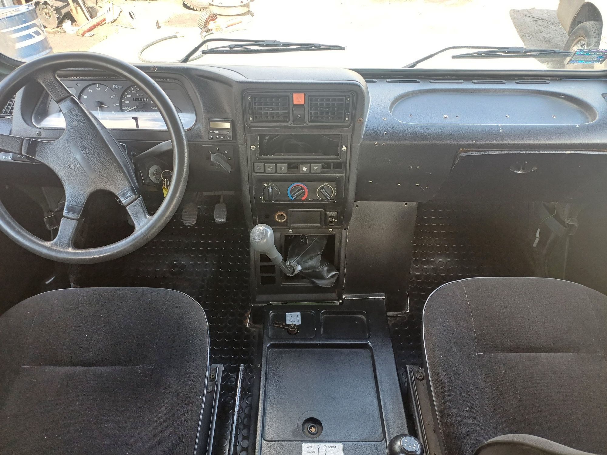 Honker 2.4 andoria turbo 9os z amw