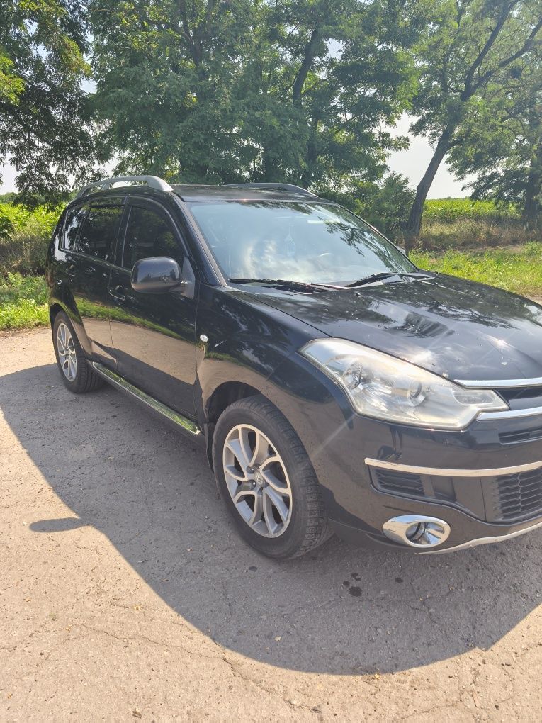 Продам Citroen C-Crosser 2.2 hdi