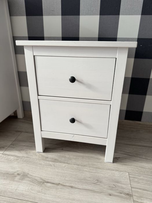 Szafka nocna z kolekcji Hemnes Ikea