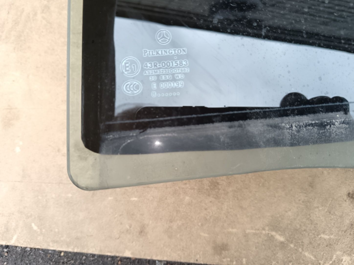 Стекло Mercedes w 245
