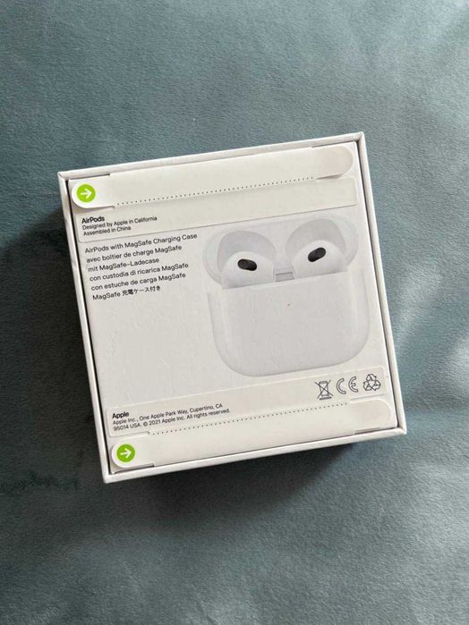 AirPods 3 Нові чек і гарантія Apple Навушники Запаковані