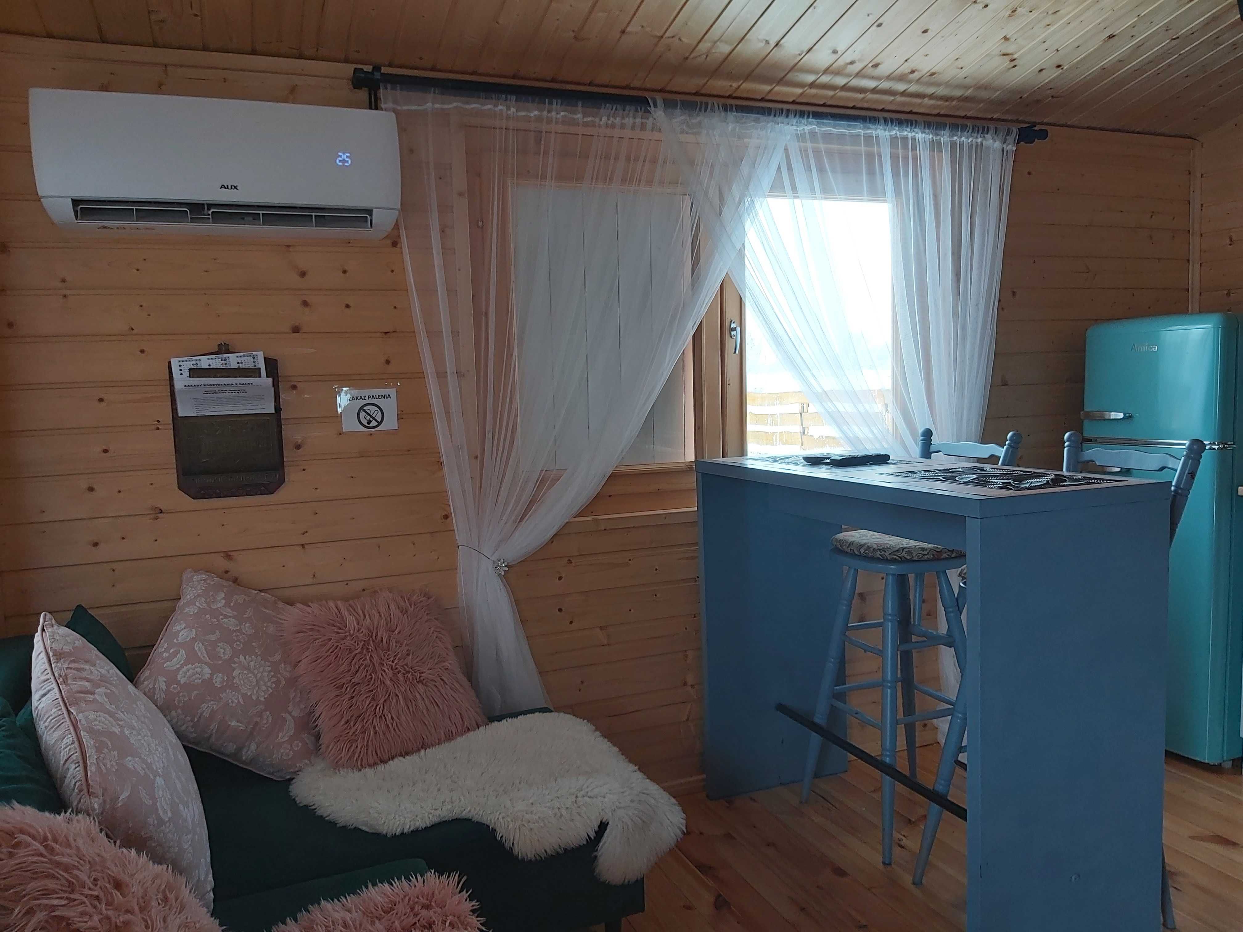 Drewniany Zakątek domek z jacuzzi i sauną na wyłączność