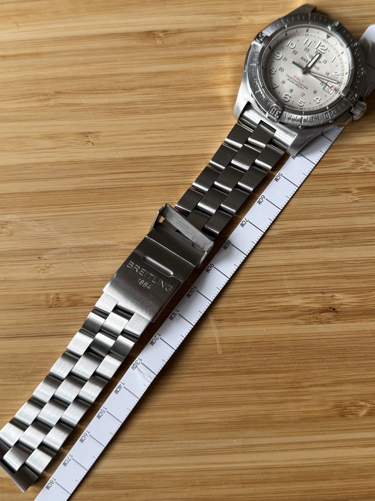 Breitling Colt 41 mm A74380 Quartz