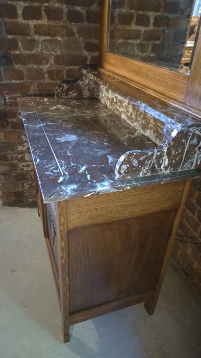 Nr.1404 Toaletka z lustrem i blatem marmurowym