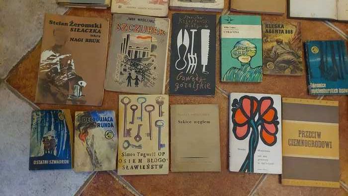 Książki 19 sztuk obyczajowe klasyczne opowiadania PRL zestaw kolekcja