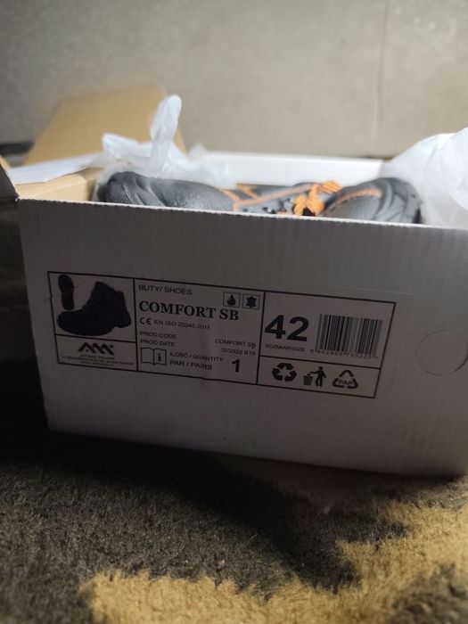 Ботинки рабочие 42 р. Металевий носок. Польща.