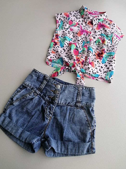 Комплект р.122, блуза, джинсові шорти Next.