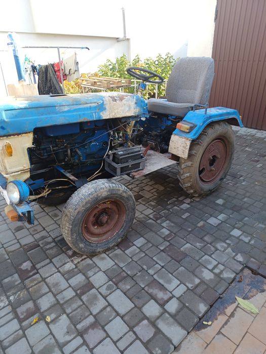 Shifeng 240 трактор бу