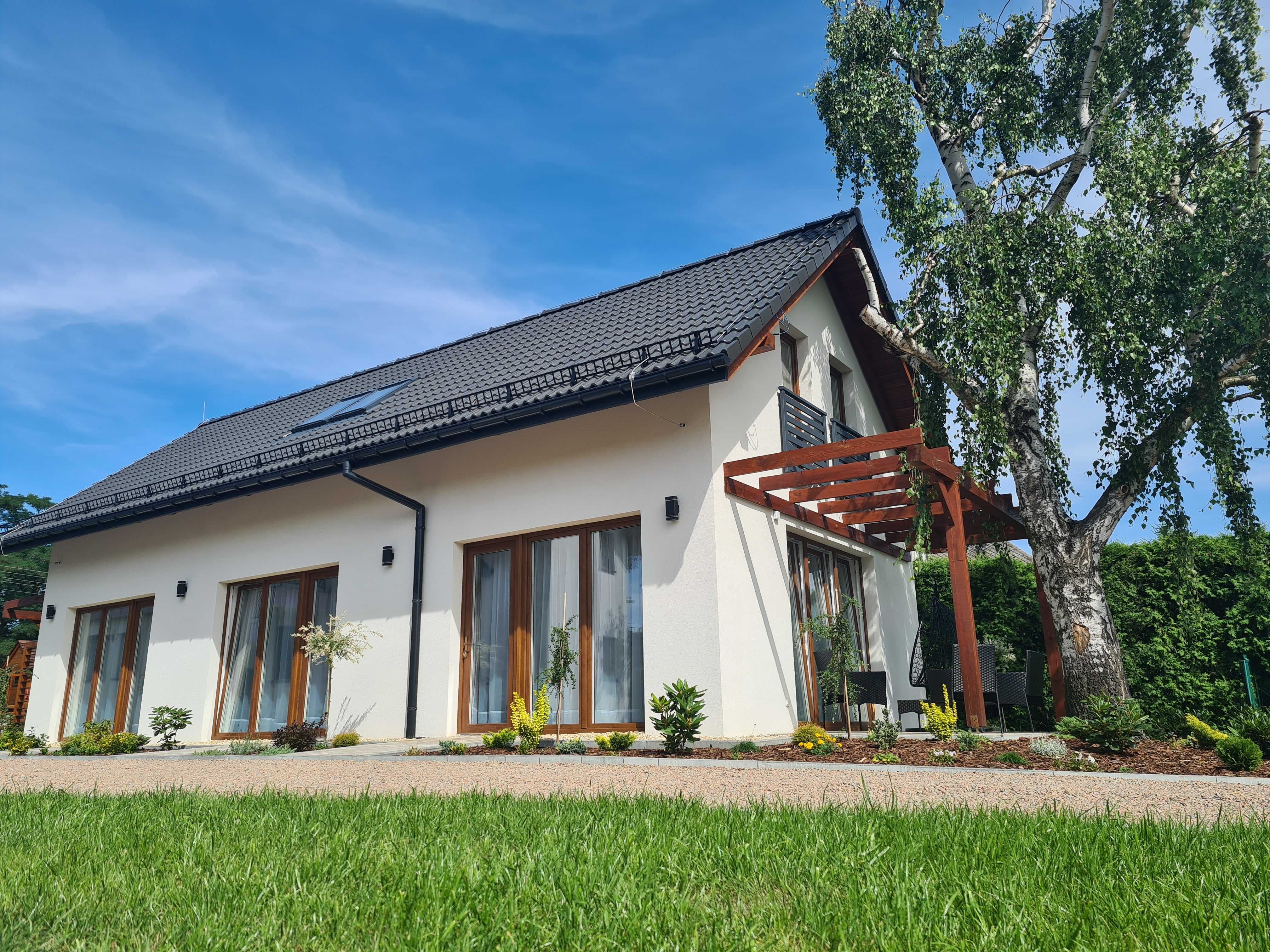 ENERGYLANDIA ZATOR NOCLEGI domek domki z atrakcjami dla dzieci BASEN