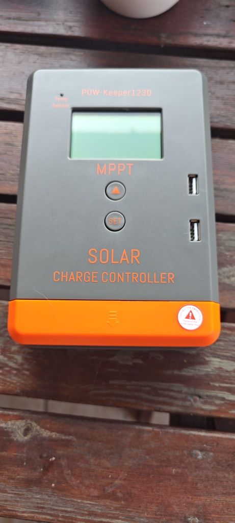 Regulator łądowania MPPT 30A 12/23V