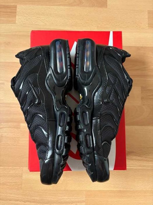 Buty do biegania Nike_Air_Max_TN_Black R.38