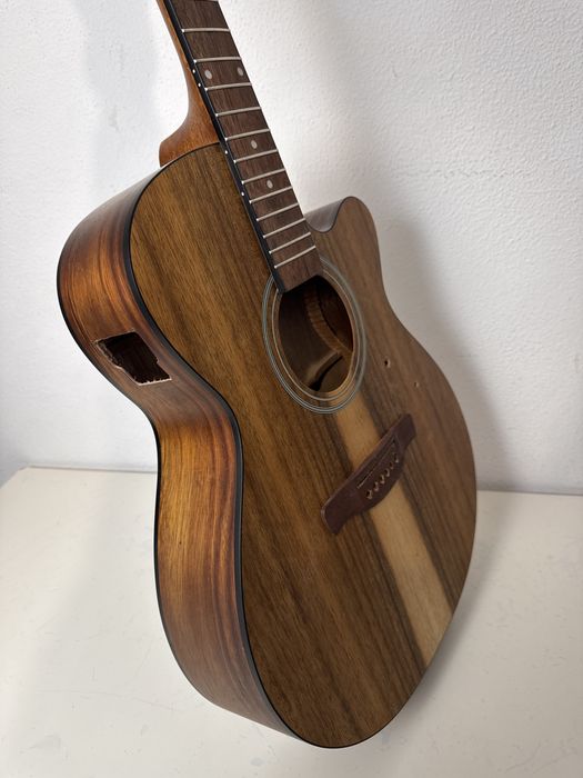 Corpo de guitarra ibanez